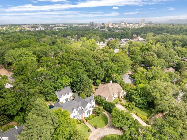425 Mciver Street, Greenville, SC 29601