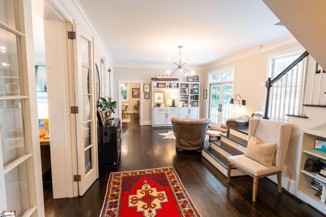 425 Mciver Street, Greenville, SC 29601