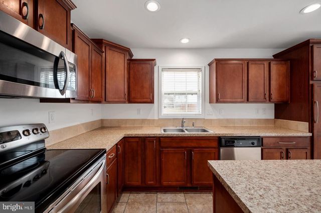 259 OLYMPIC DR, Stafford, VA 22554
