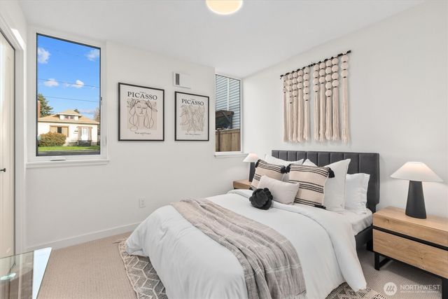 945 NW 61st Street, Seattle, WA 98107