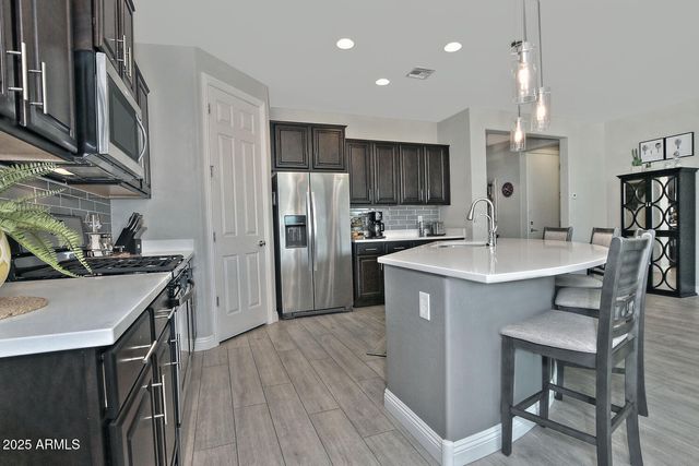 4290 N PRESIDIO Drive, Florence, AZ 85132