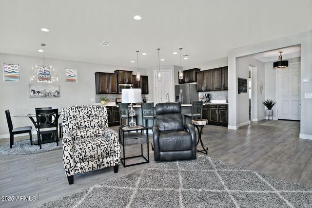 4290 N PRESIDIO Drive, Florence, AZ 85132