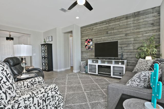 4290 N PRESIDIO Drive, Florence, AZ 85132