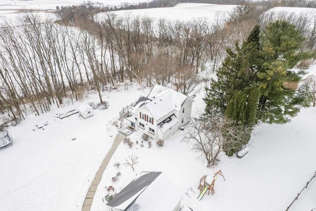 3891 Birch Trail, Cross Plains, WI 53528