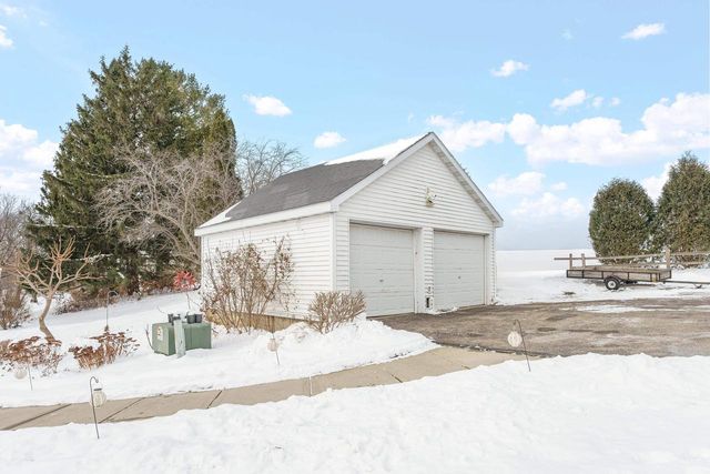 3891 Birch Trail, Cross Plains, WI 53528