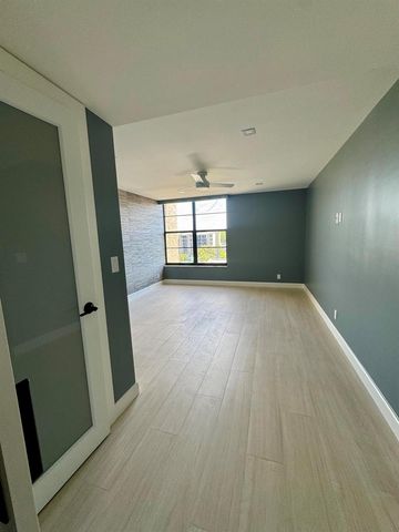 12 Royal Palm Way 6030, Boca Raton, FL 33432