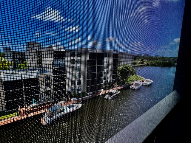 12 Royal Palm Way 6030, Boca Raton, FL 33432