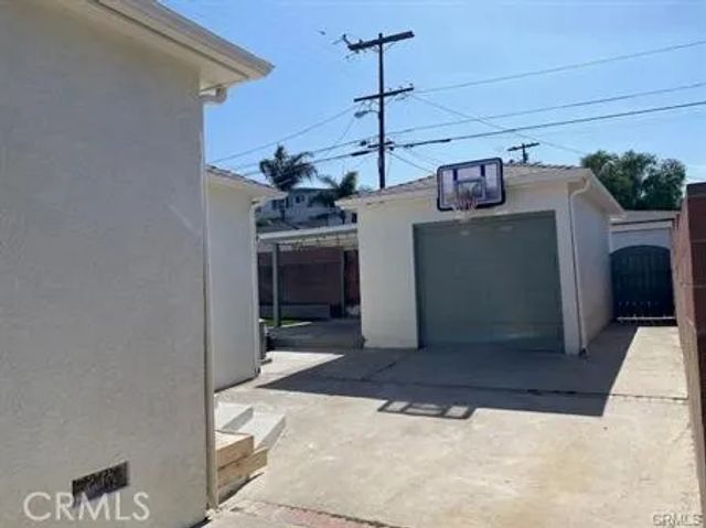 1917 S Walker, San Pedro, CA 90731