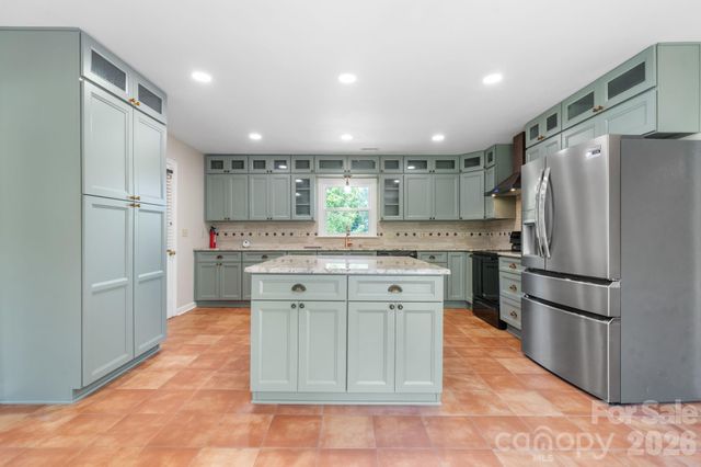 2113 White Pine Drive, Granite Falls, NC 28638