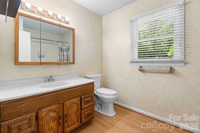 2113 White Pine Drive, Granite Falls, NC 28638
