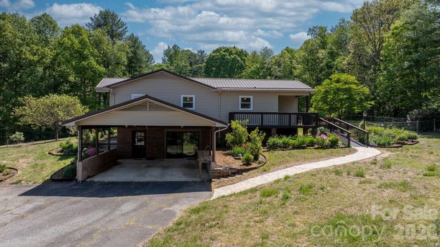 2113 White Pine Drive, Granite Falls, NC 28638