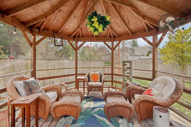 10 S Hillside Terrace, Madison, WI 53705