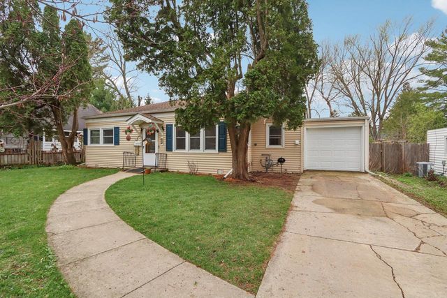 10 S Hillside Terrace, Madison, WI 53705