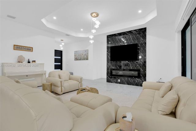 4301 10th ST W, Lehigh Acres, FL 33971