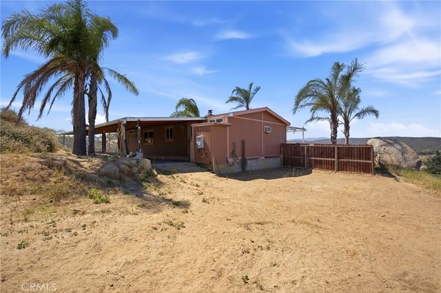 40100 Owl Valley, Temecula, CA 92592