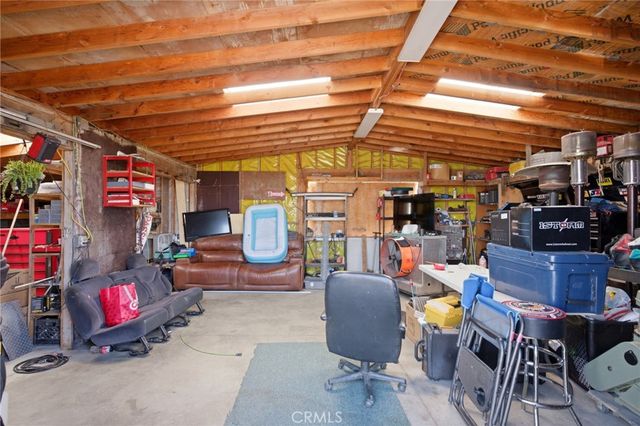 40100 Owl Valley, Temecula, CA 92592