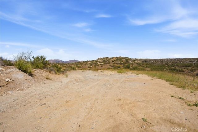 40100 Owl Valley, Temecula, CA 92592