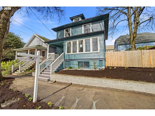 1421 Se PINE St, Portland, OR 97214