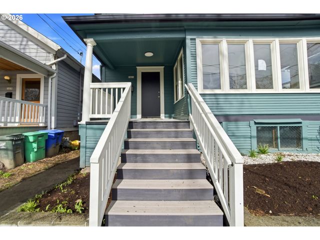 1421 Se PINE St, Portland, OR 97214