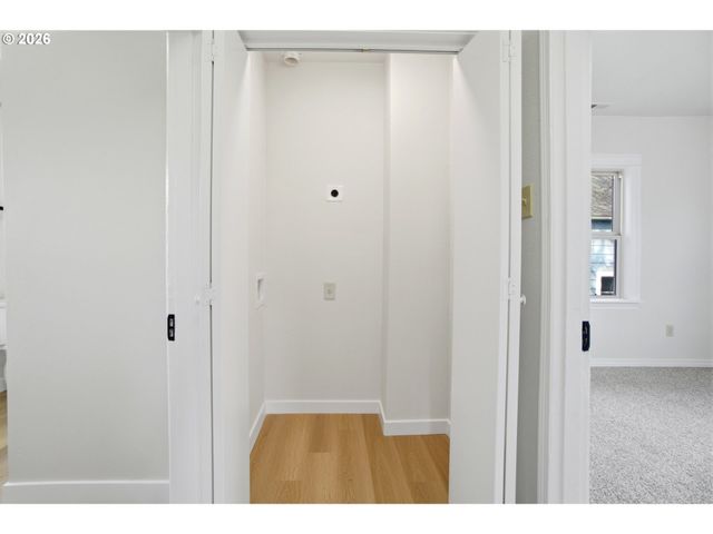 1421 Se PINE St, Portland, OR 97214