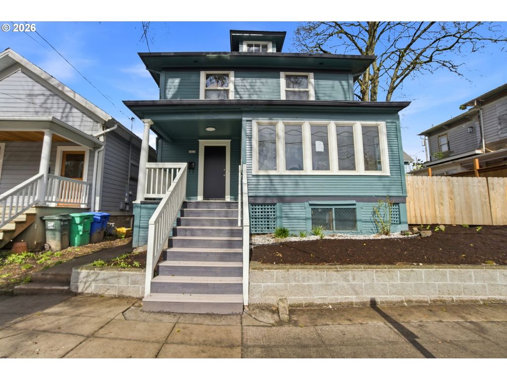1421 Se PINE St, Portland, OR 97214