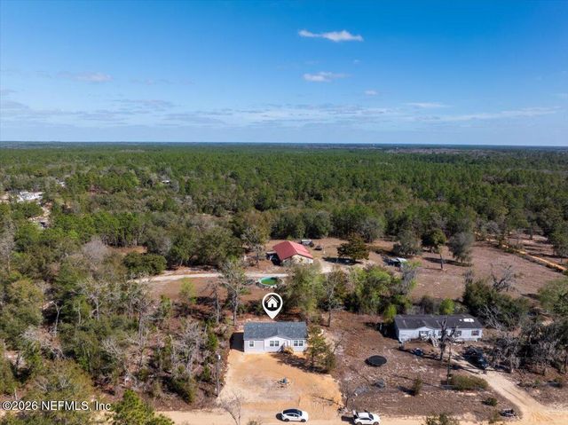 112 HIGHLAND Drive, Hawthorne, FL 32640