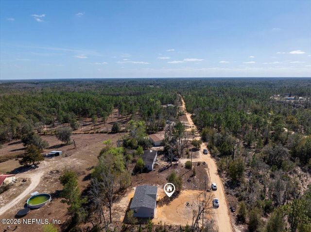 112 HIGHLAND Drive, Hawthorne, FL 32640