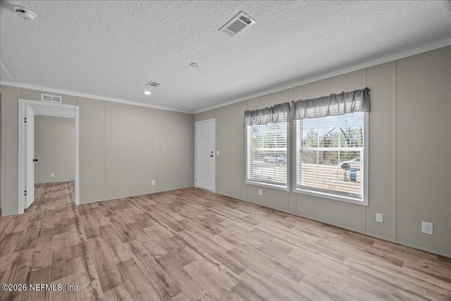 112 HIGHLAND Drive, Hawthorne, FL 32640