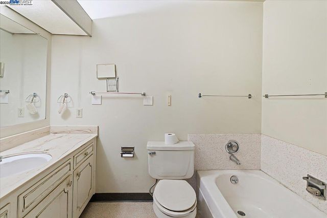 5163 Charlotte Way, Livermore, CA 94550