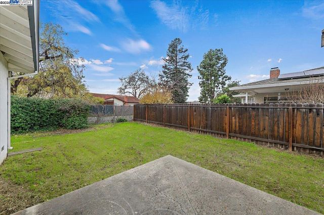 5163 Charlotte Way, Livermore, CA 94550