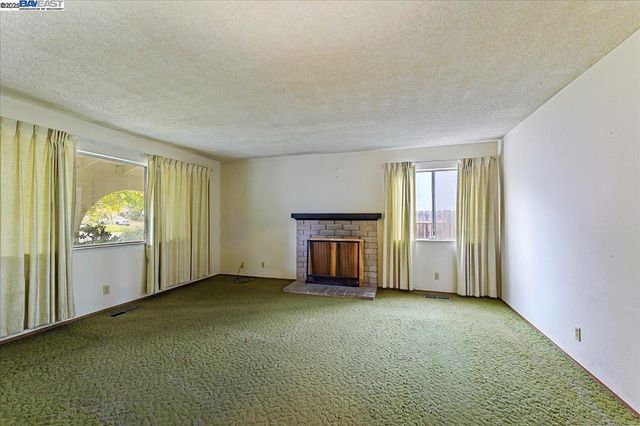 5163 Charlotte Way, Livermore, CA 94550