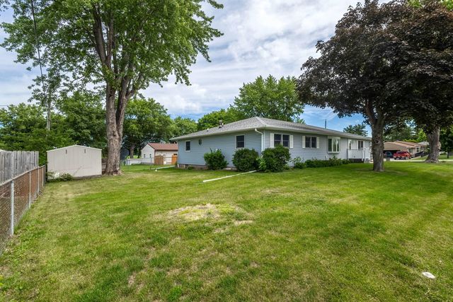 5770 Poppy Garden Road, Colona, IL 61241