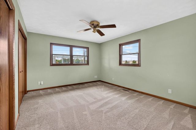 5770 Poppy Garden Road, Colona, IL 61241