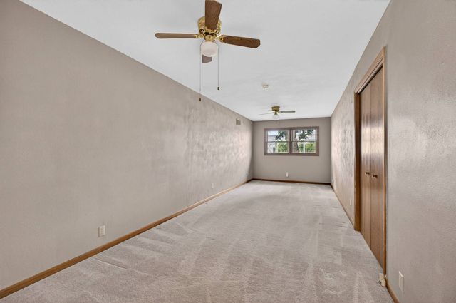 5770 Poppy Garden Road, Colona, IL 61241