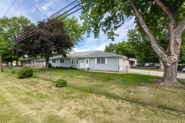 5770 Poppy Garden Road, Colona, IL 61241