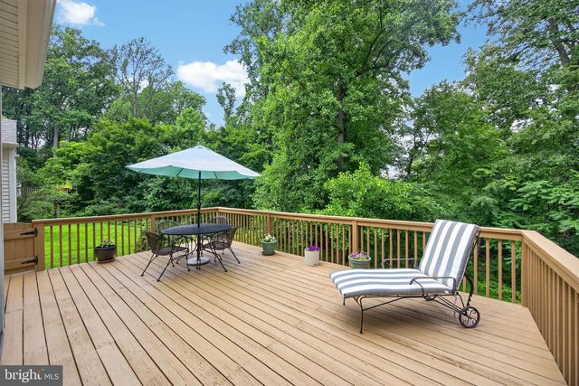 163 HILLCREST AVE, Phoenixville, PA 19460