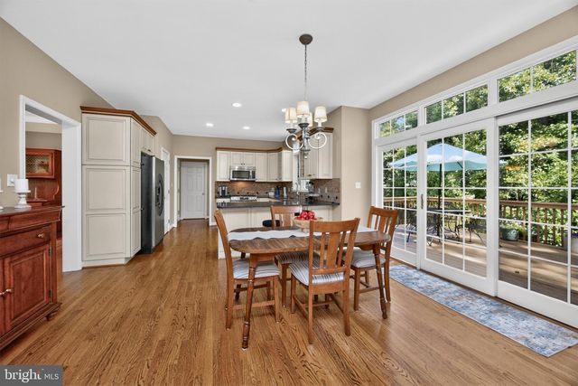 163 HILLCREST AVE, Phoenixville, PA 19460