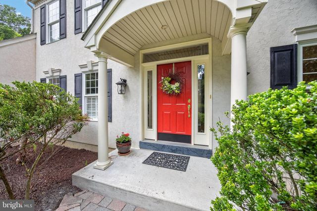 163 HILLCREST AVE, Phoenixville, PA 19460