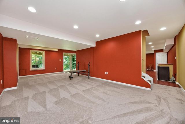163 HILLCREST AVE, Phoenixville, PA 19460