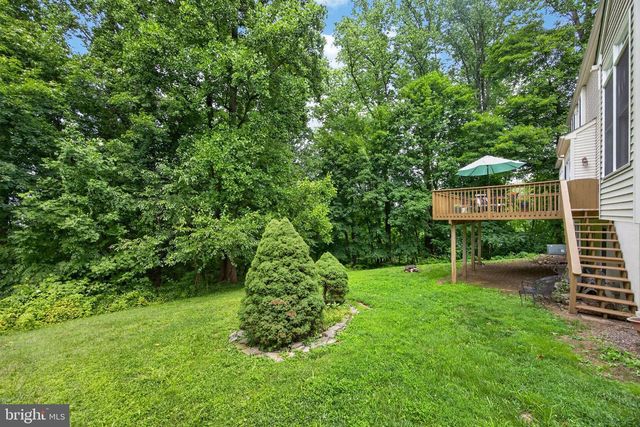163 HILLCREST AVE, Phoenixville, PA 19460