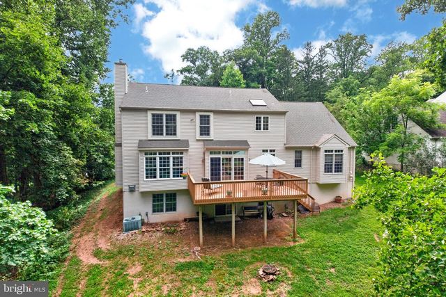 163 HILLCREST AVE, Phoenixville, PA 19460
