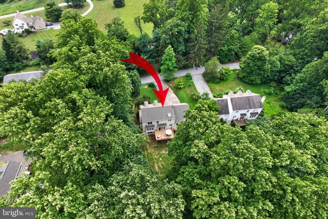 163 HILLCREST AVE, Phoenixville, PA 19460