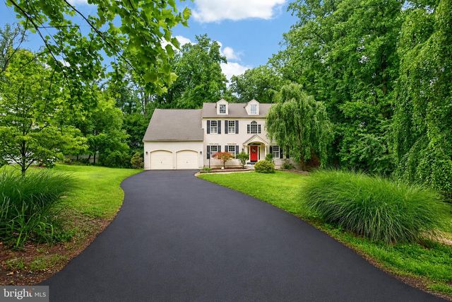163 HILLCREST AVE, Phoenixville, PA 19460