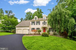163 HILLCREST AVE, Phoenixville, PA 19460