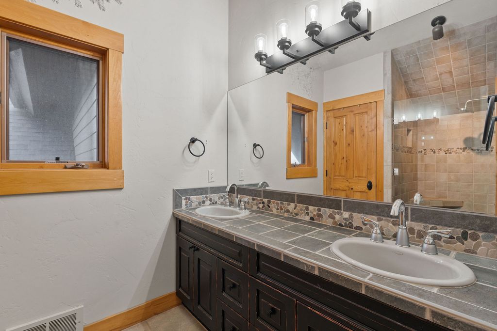 18082 Demersville Wagon Road, Lakeside, MT 59922 photo 46