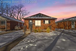 23401 Grove Street, Saint Clair Shores, MI 48080