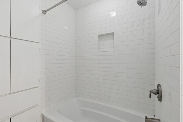 4204 Hudson Bend RD B, Austin, TX 78734