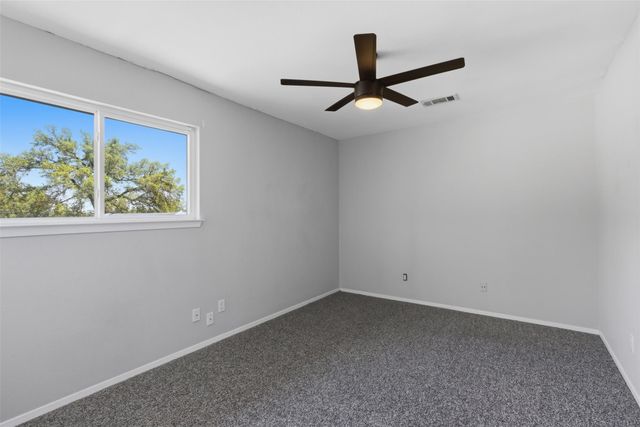 4204 Hudson Bend RD B, Austin, TX 78734