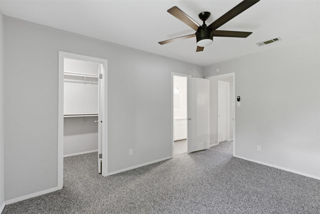 4204 Hudson Bend RD B, Austin, TX 78734