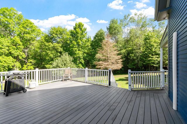 166 Keene Road, Winchester, NH 03470